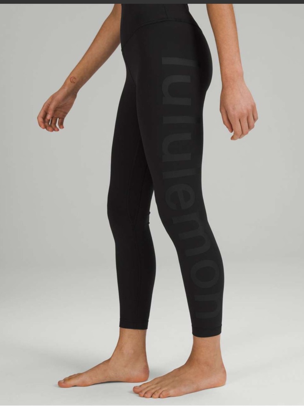 #983 NWOT Lululemon Align High-Rise Pant 25” Graphic Black Size 16